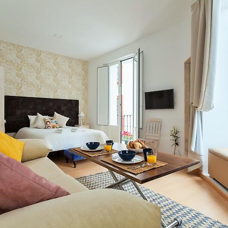 Hostly Acetres 1A Loft In City Center, Comunal Terrace, Fibre,Parking Optional Sevilla Buitenkant foto