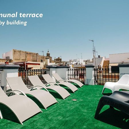 Hostly Acetres 1A Loft In City Center, Comunal Terrace, Fibre,Parking Optional Sevilla Buitenkant foto