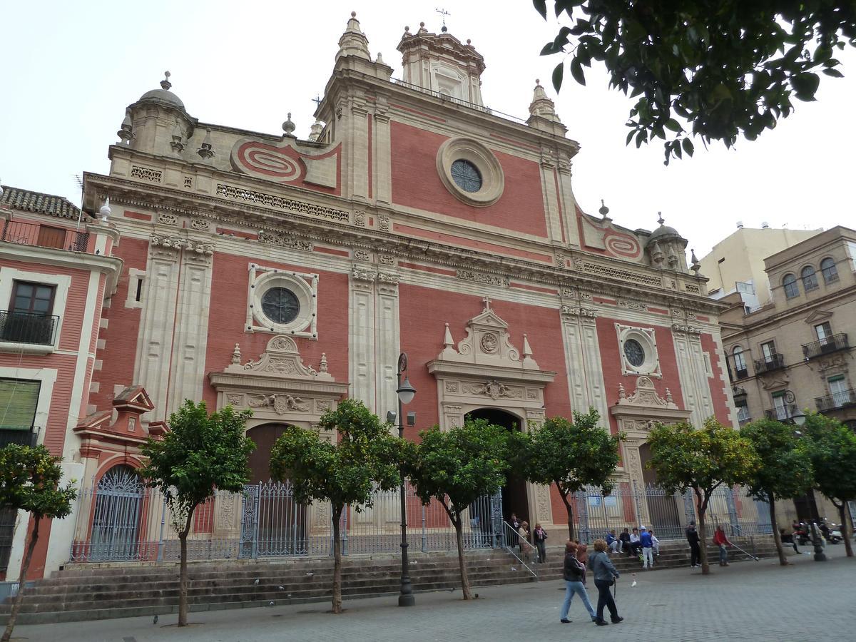 Hostly Acetres 1A Loft In City Center, Comunal Terrace, Fibre,Parking Optional Sevilla Buitenkant foto